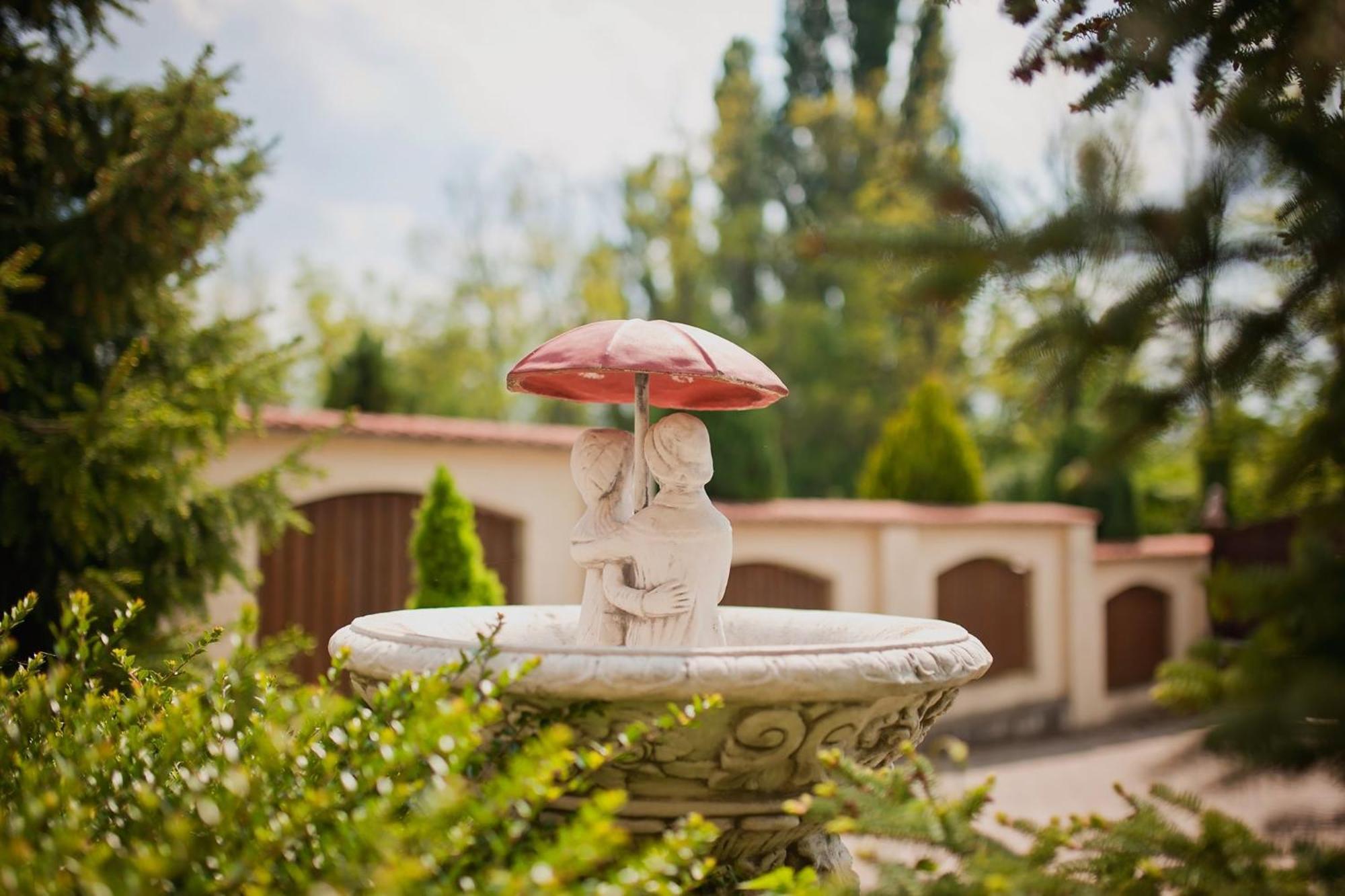 Villa Psenek Banka Εξωτερικό φωτογραφία