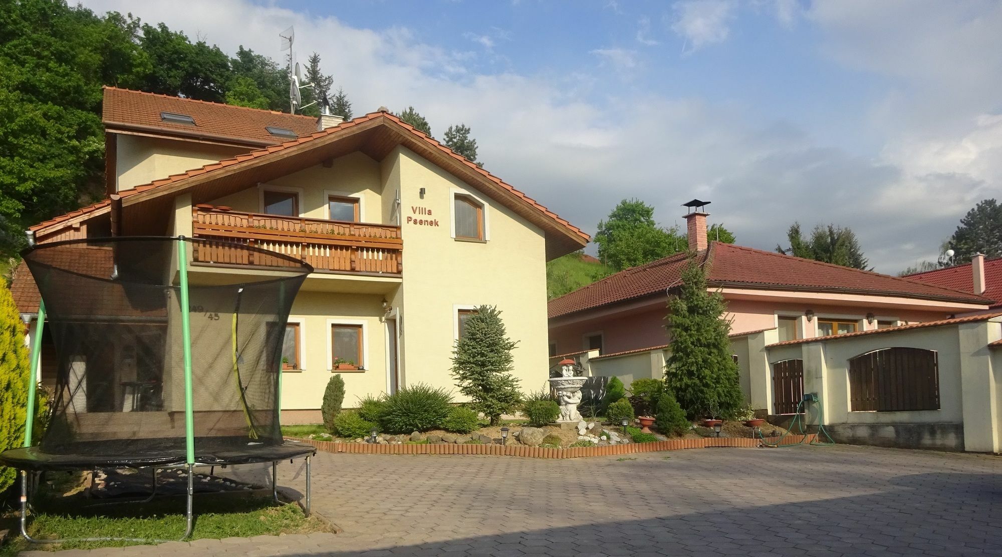 Villa Psenek Banka Εξωτερικό φωτογραφία